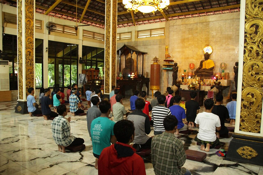 20170225 Maha Vihara Majapahit dan Patung Buddha Tidur, Ikon Mojokerto 3