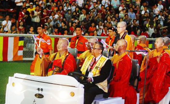 80 Ribu Orang Hadiri Pemberkahan oleh Master Hsing Yun