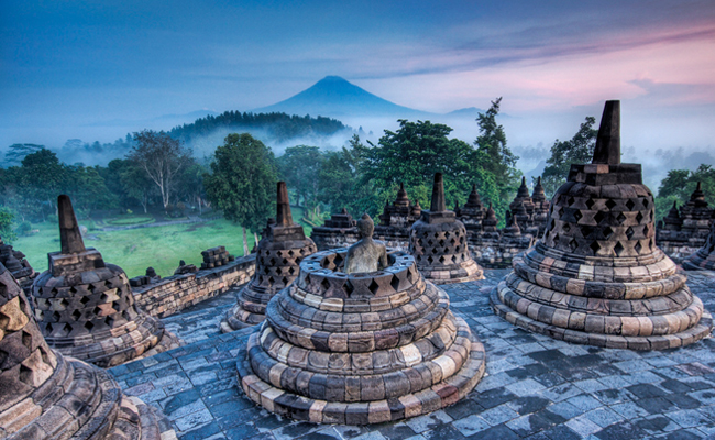 Candi Borobudur Tempat Ibadah Sekaligus Tempat Wisata