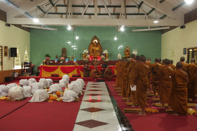20161219-belajar-dan-praktik-ajaran-buddha-melalui-pabbajja-samanera-dan-atthasilani-2