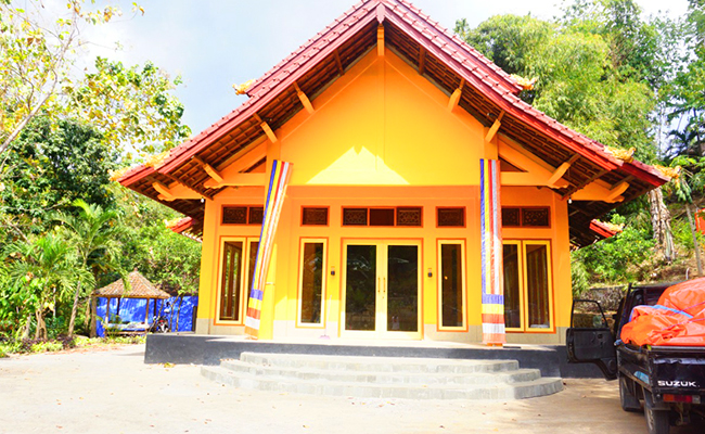 Vihara Veluvanna Merupakan Salah Satu Vihara yang Masih Berdiri Pasca Gempa
