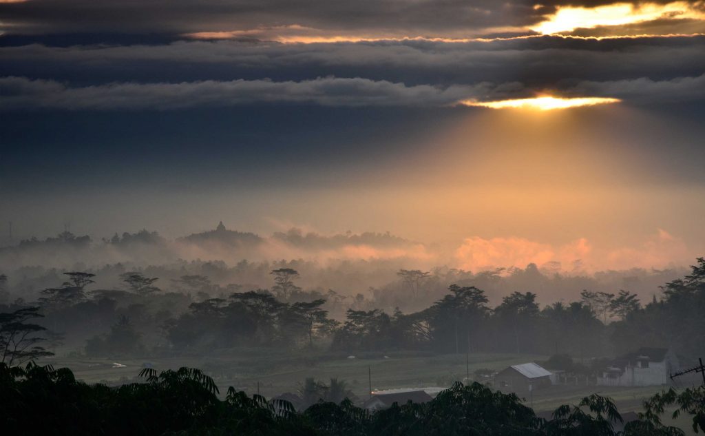 Indahnya Foto-foto Borobudur dari Bidikan Lensa Suparno