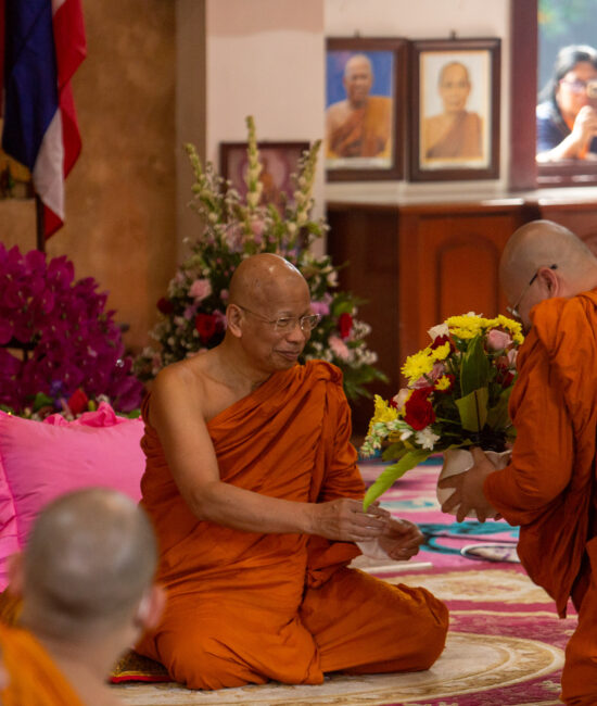 Kunjungan Persaudaraan Sangharaja Thailand ke Indonesia. Sumber Foto: Ngasiran/Buddhazine